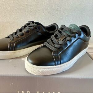 New Ted Baker Black and Green Leather Men's Sneakers Lace-Up Size 7 White Sole